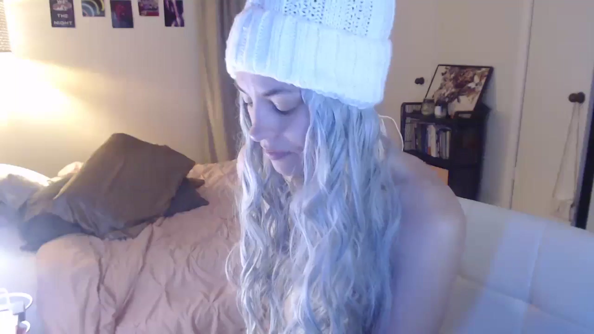 Gallery image thumbnail from cassandracane's myfreecams stream on, 02/12/2024, 15:33 image 4 of 20