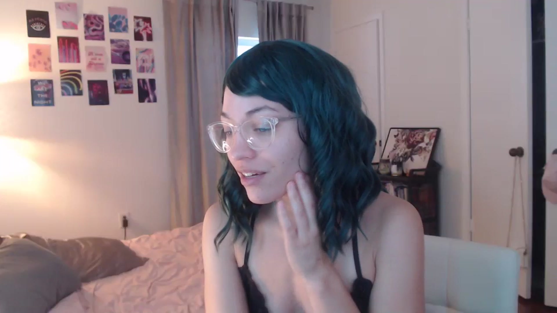 Gallery image thumbnail from cassandracane's myfreecams stream on, 02/13/2024, 14:39 image 20 of 20