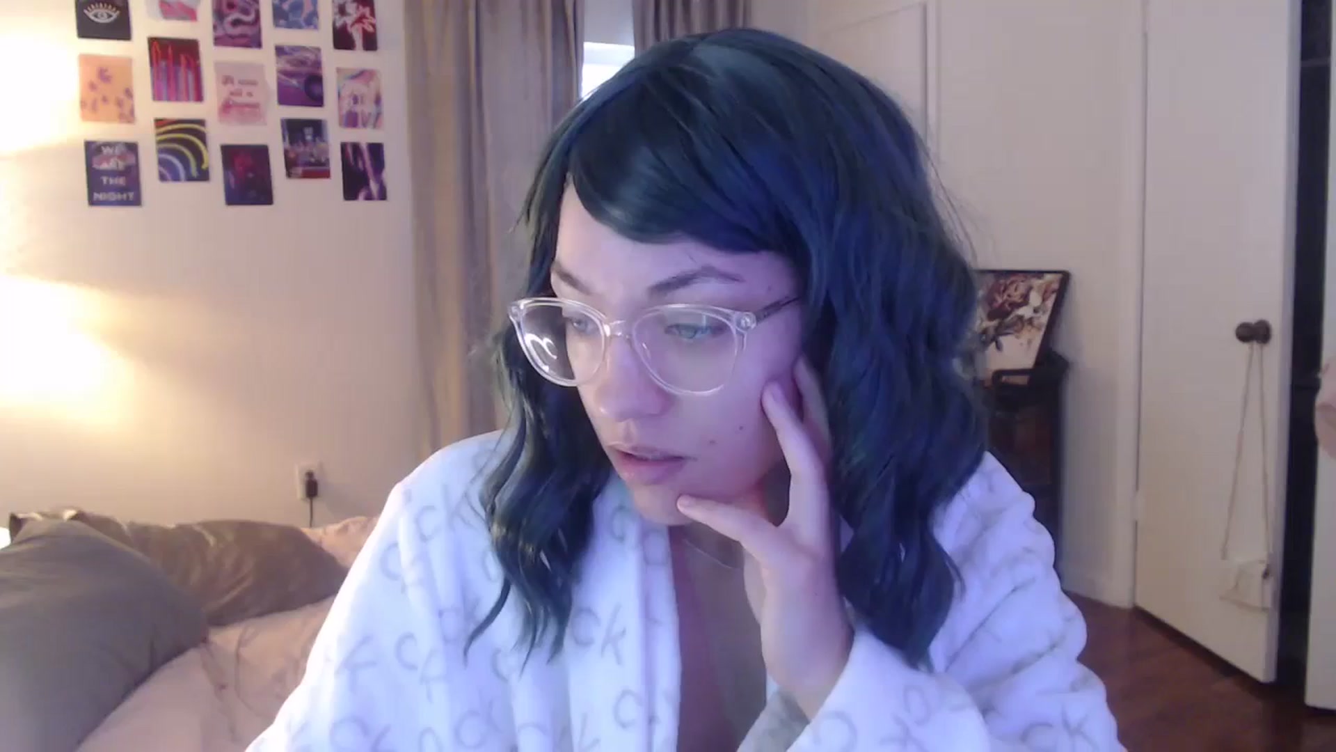 Gallery image thumbnail from cassandracane's myfreecams stream on, 02/13/2024, 14:39 image 2 of 20