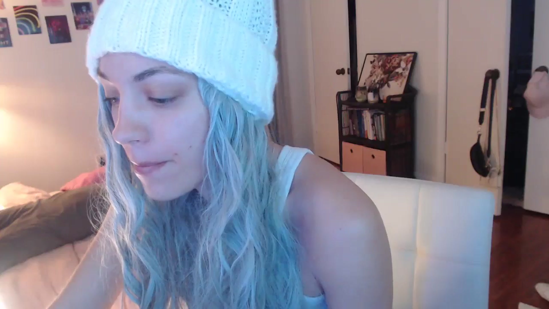 Gallery image thumbnail from cassandracane's myfreecams stream on, 02/15/2024, 13:44 image 2 of 20