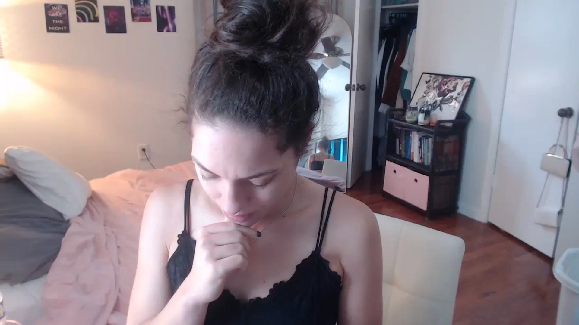 Gallery image thumbnail from cassandracane's myfreecams stream on, 02/20/2024, 16:12 image 1 of 20