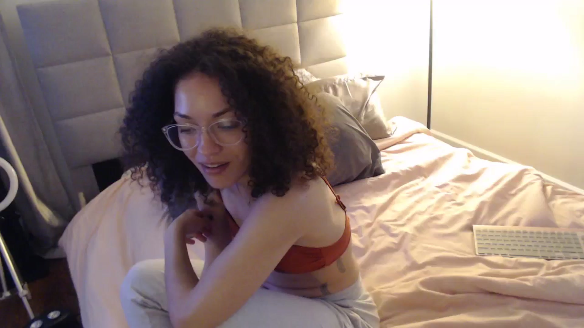 Gallery image thumbnail from cassandracane's myfreecams stream on, 02/28/2024, 14:10 image 20 of 20