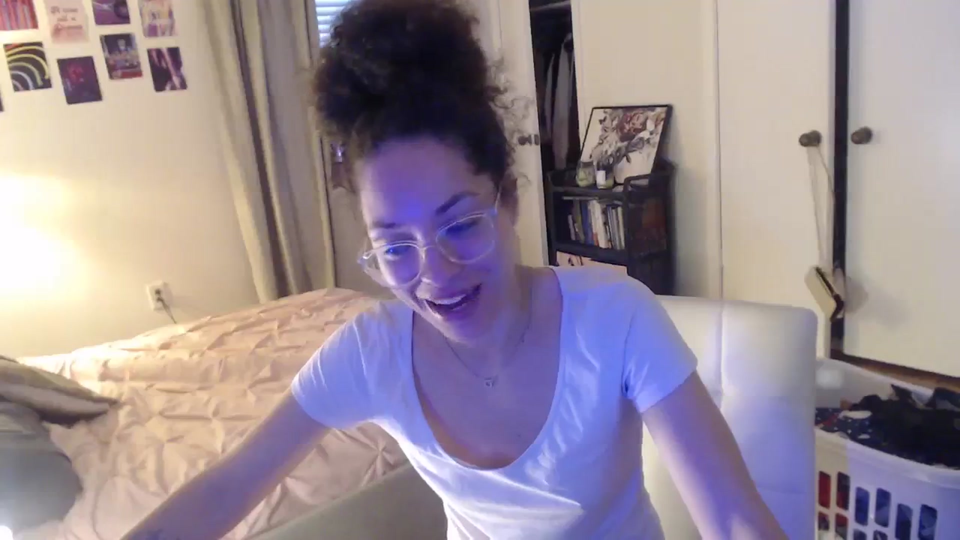 Gallery image thumbnail from cassandracane's myfreecams stream on, 03/01/2024, 13:58 image 16 of 20