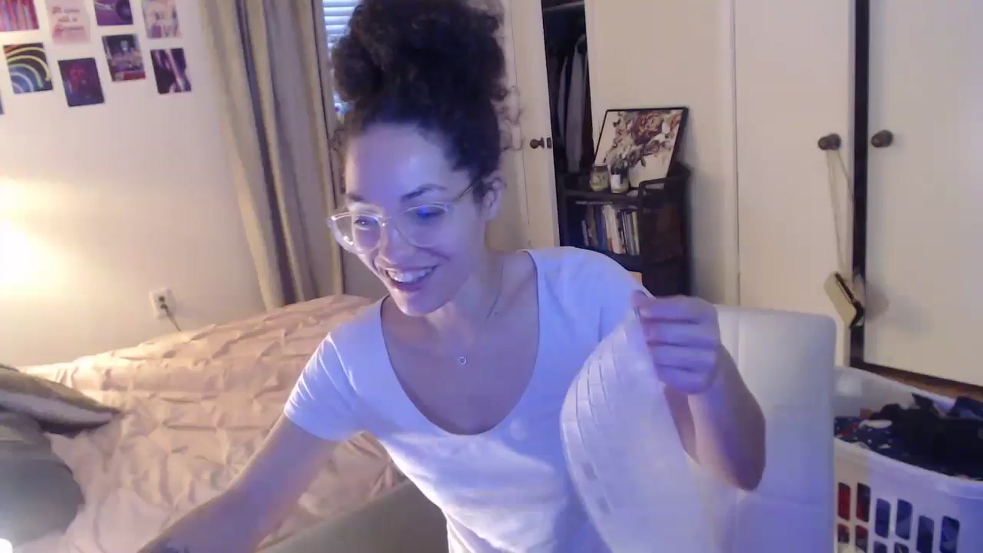 Gallery image thumbnail from cassandracane's myfreecams stream on, 03/01/2024, 13:58 image 19 of 20