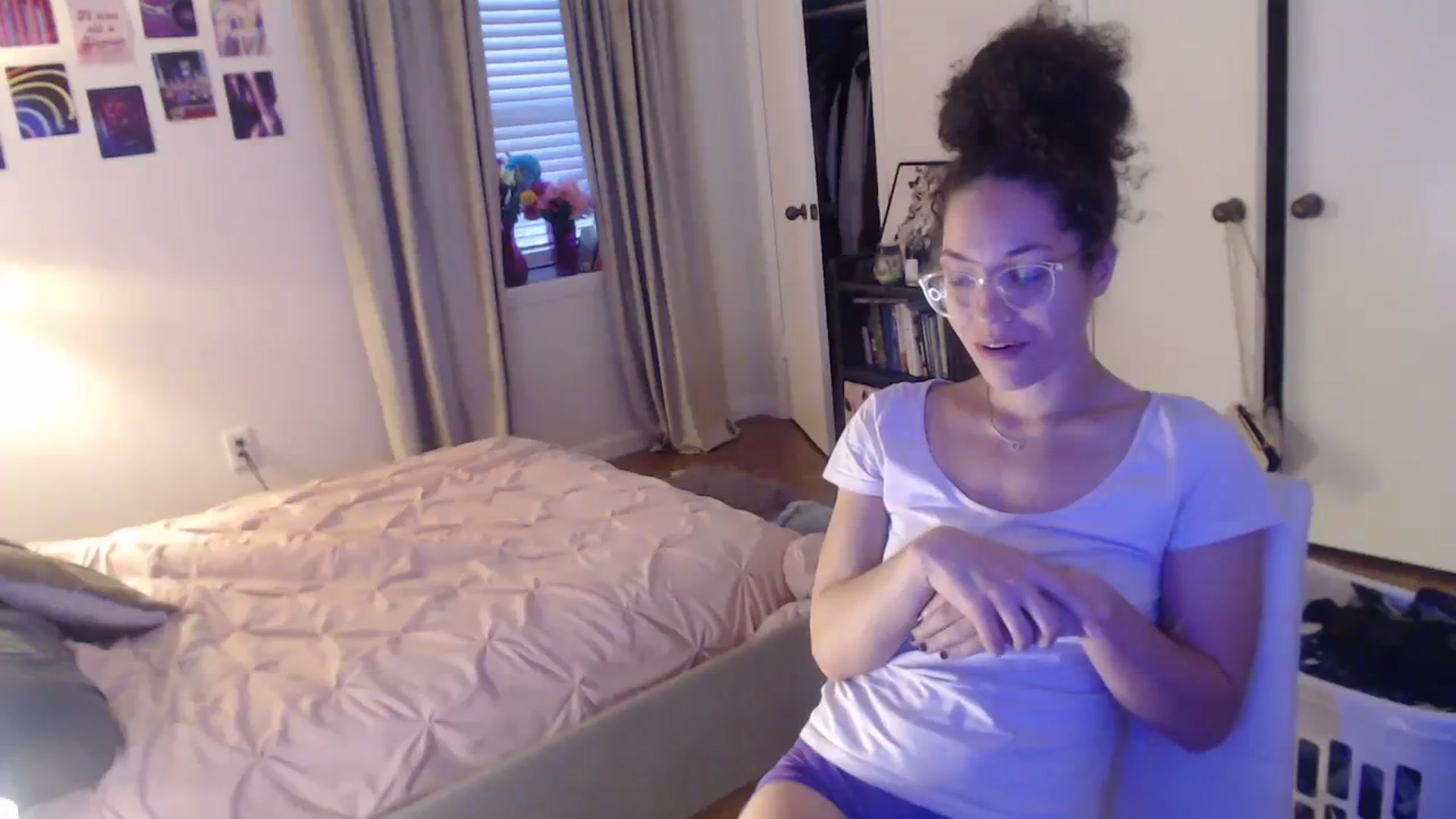 Gallery image thumbnail from cassandracane's myfreecams stream on, 03/01/2024, 13:58 image 6 of 20
