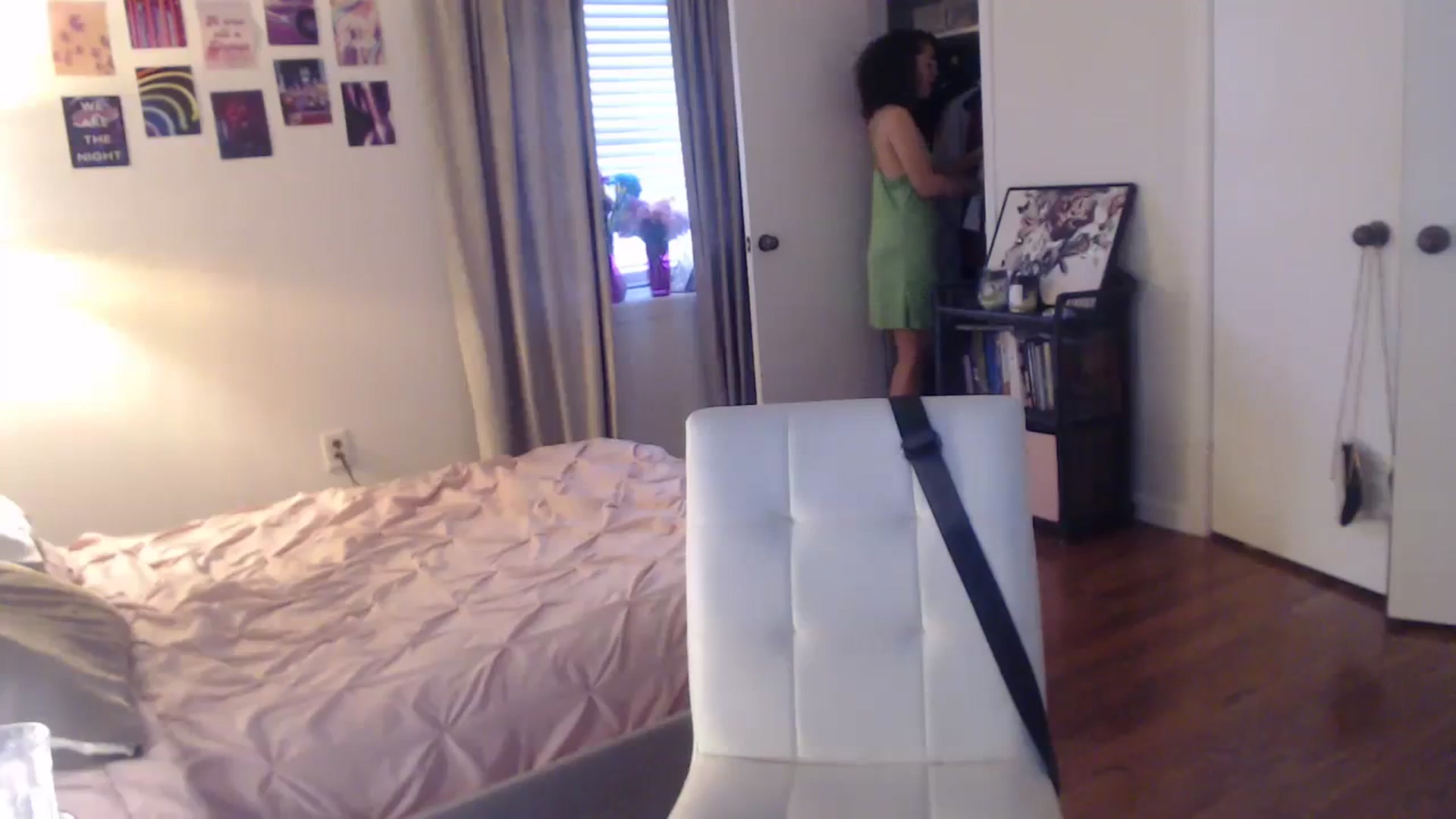 Gallery image thumbnail from cassandracane's myfreecams stream on, 03/05/2024, 14:24 image 3 of 20