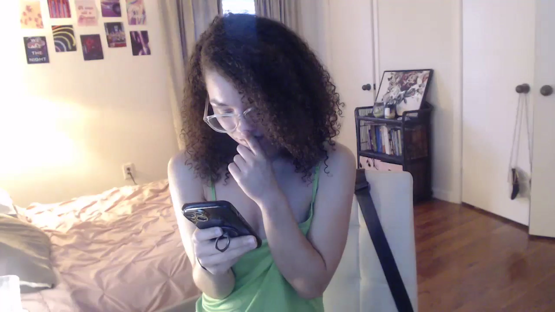 Gallery image thumbnail from cassandracane's myfreecams stream on, 03/05/2024, 14:24 image 13 of 20