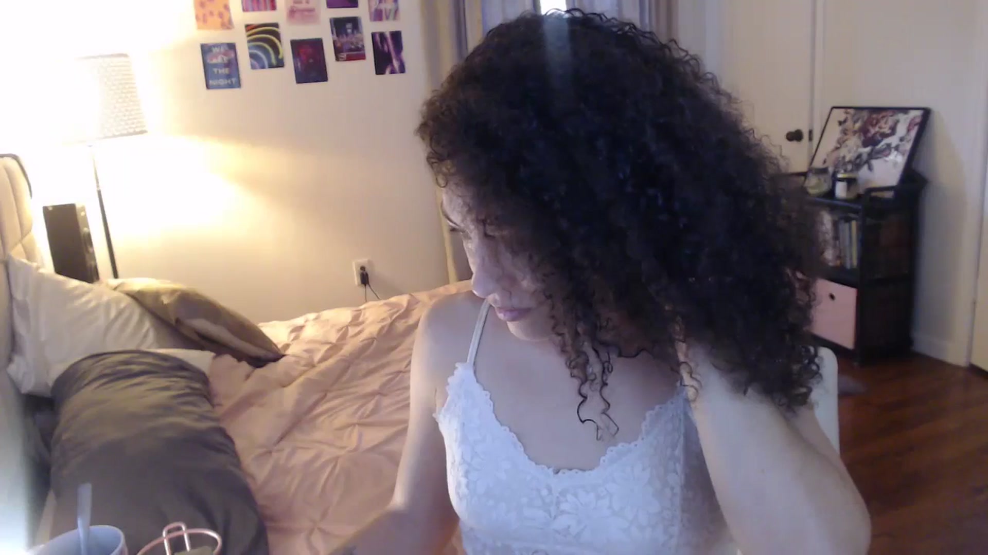 Gallery image thumbnail from cassandracane's myfreecams stream on, 03/11/2024, 12:30 image 12 of 20