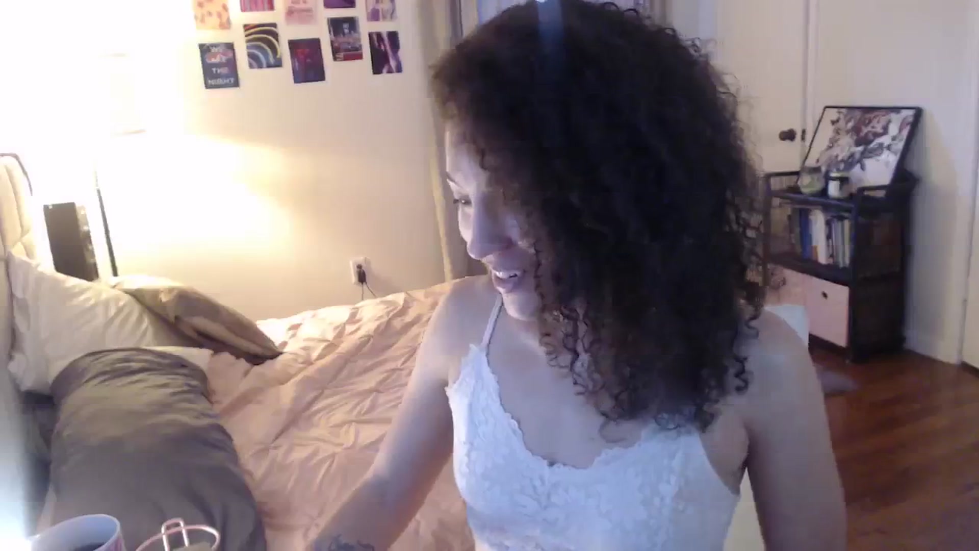 Gallery image thumbnail from cassandracane's myfreecams stream on, 03/11/2024, 12:30 image 7 of 20