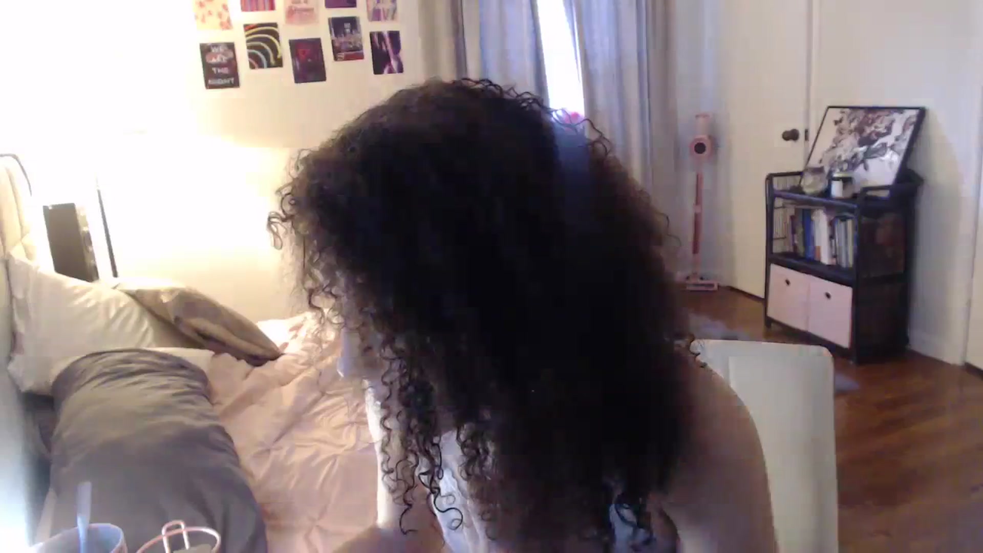 Gallery image thumbnail from cassandracane's myfreecams stream on, 03/11/2024, 12:30 image 13 of 20