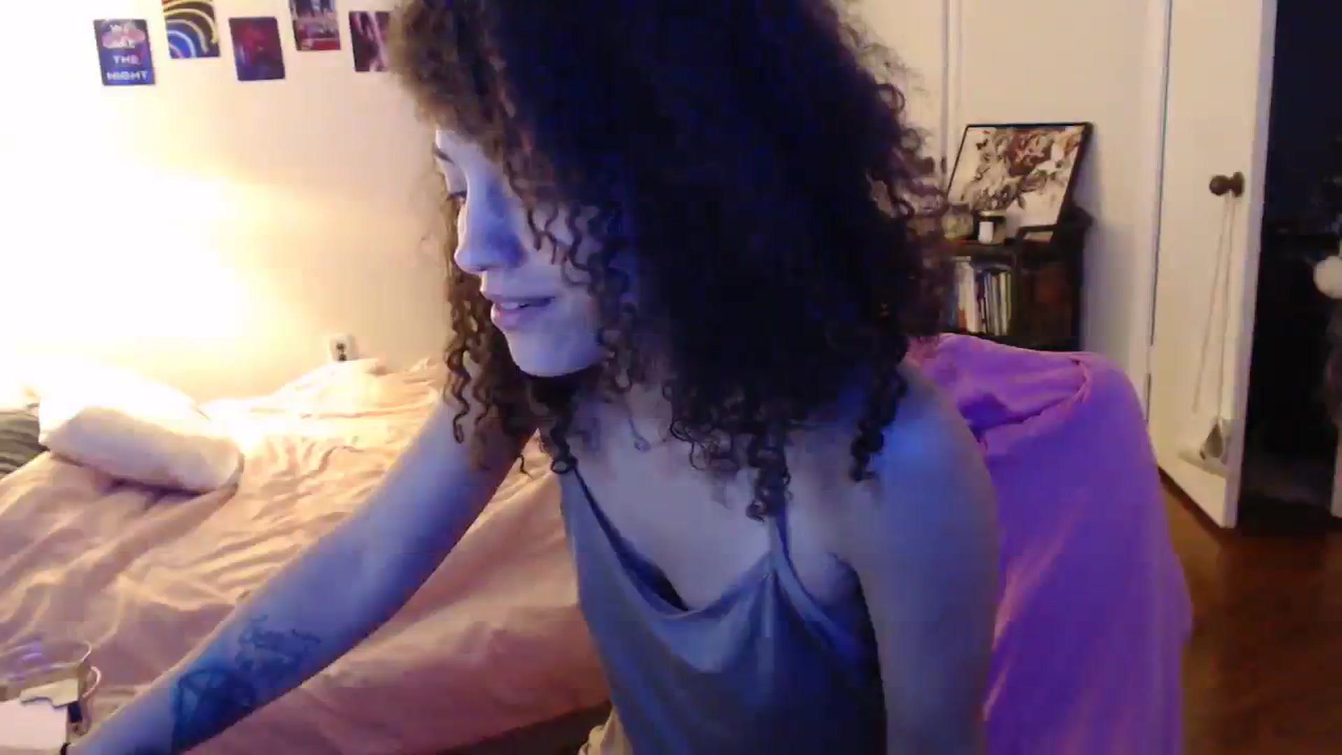 Gallery image thumbnail from cassandracane's myfreecams stream on, 03/25/2024, 12:31 image 13 of 20