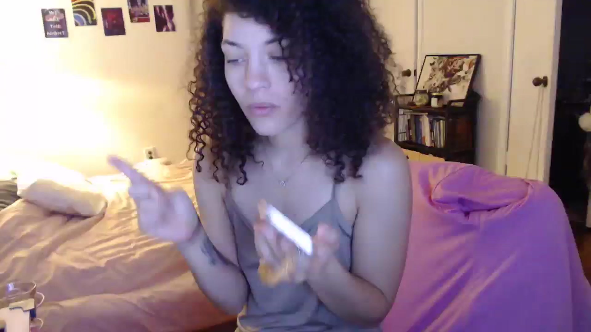 Gallery image thumbnail from cassandracane's myfreecams stream on, 03/25/2024, 12:31 image 1 of 20
