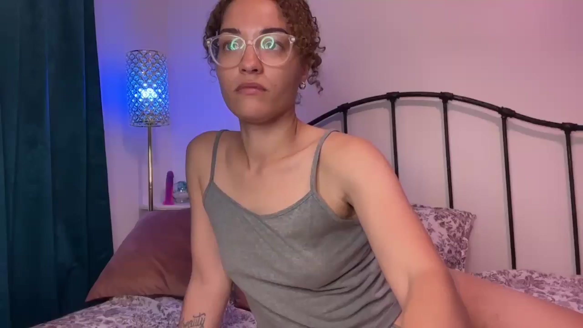Gallery image thumbnail from cassandracane's myfreecams stream on, 11/06/2025, 18:15 image 1 of 20