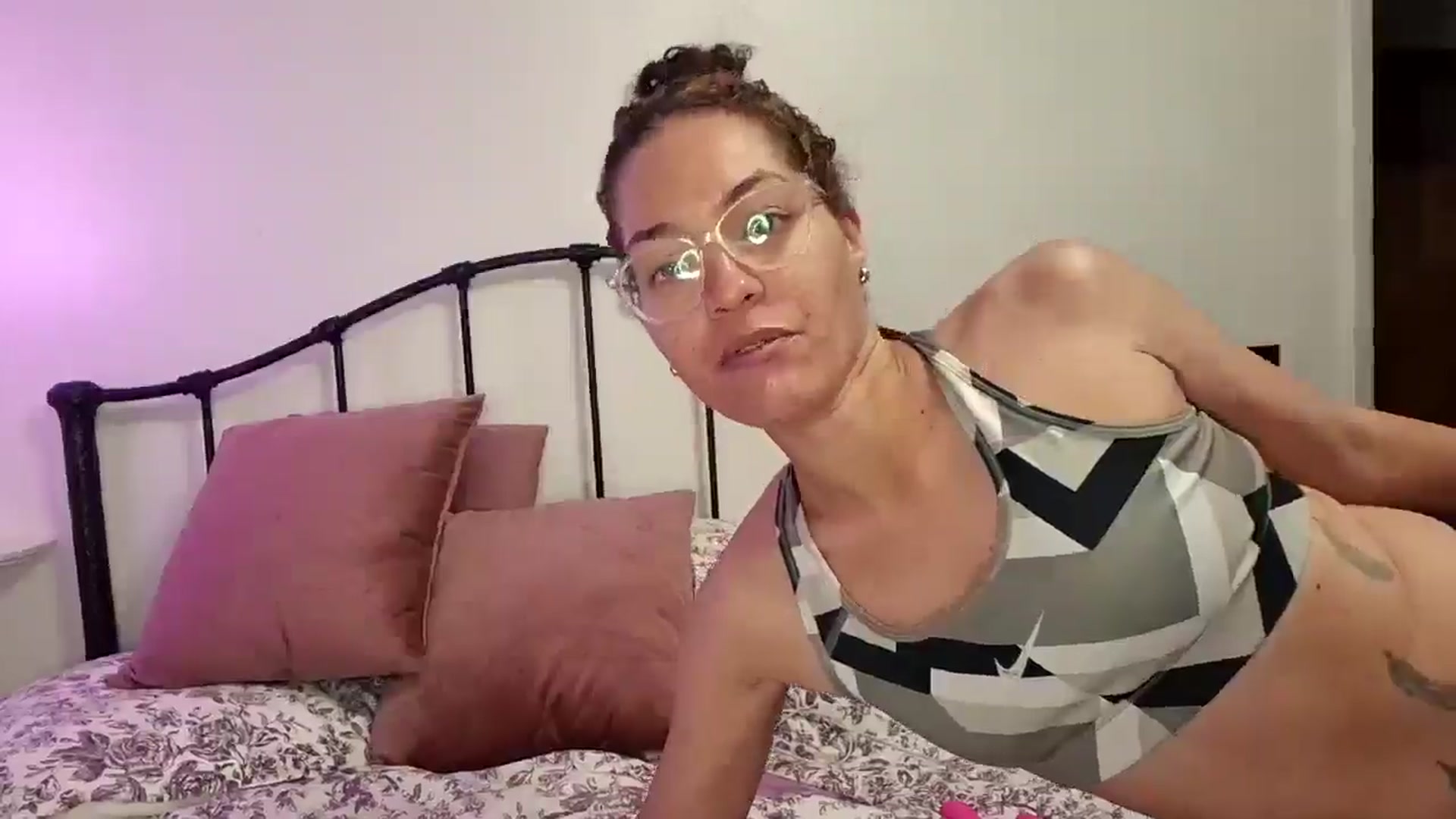 Gallery image thumbnail from cassandracane's myfreecams stream on, 11/14/2025, 15:20 image 10 of 20
