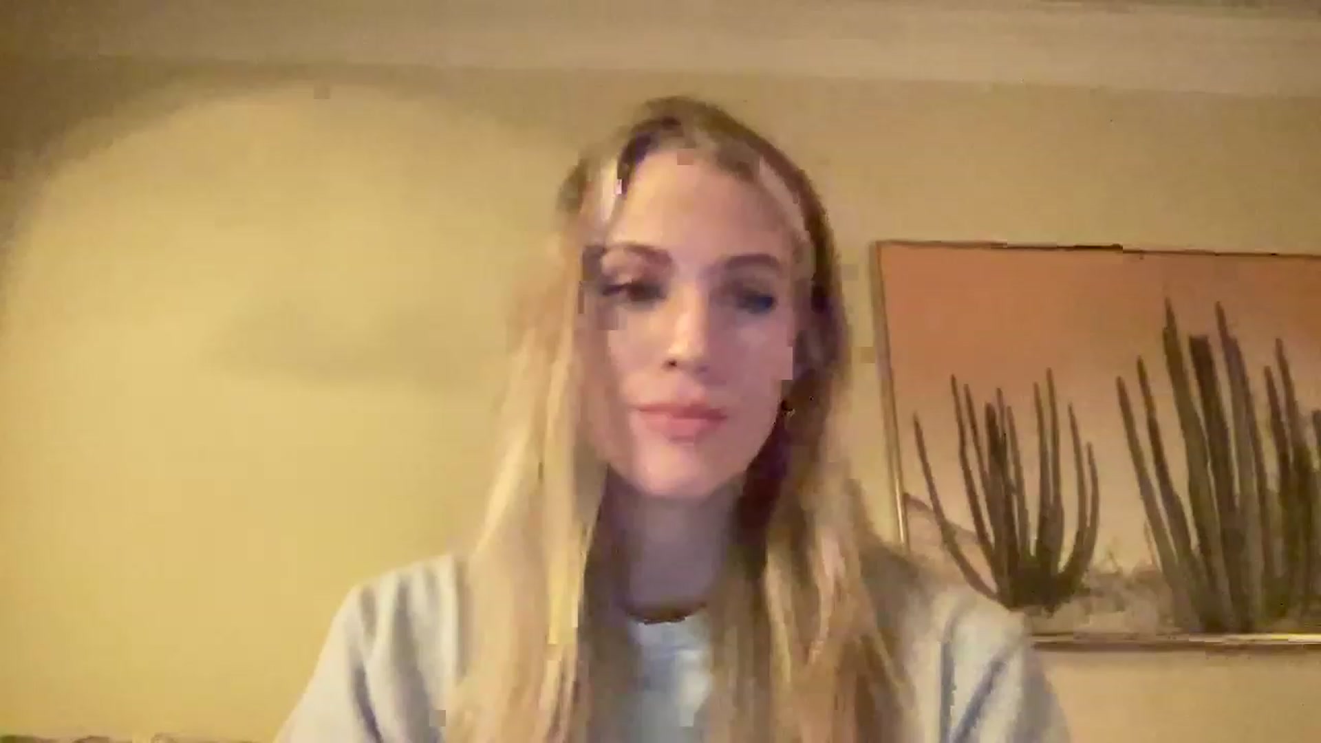 Gallery image thumbnail from casskitten's myfreecams stream on, 12/14/2022, 23:59 image 19 of 20