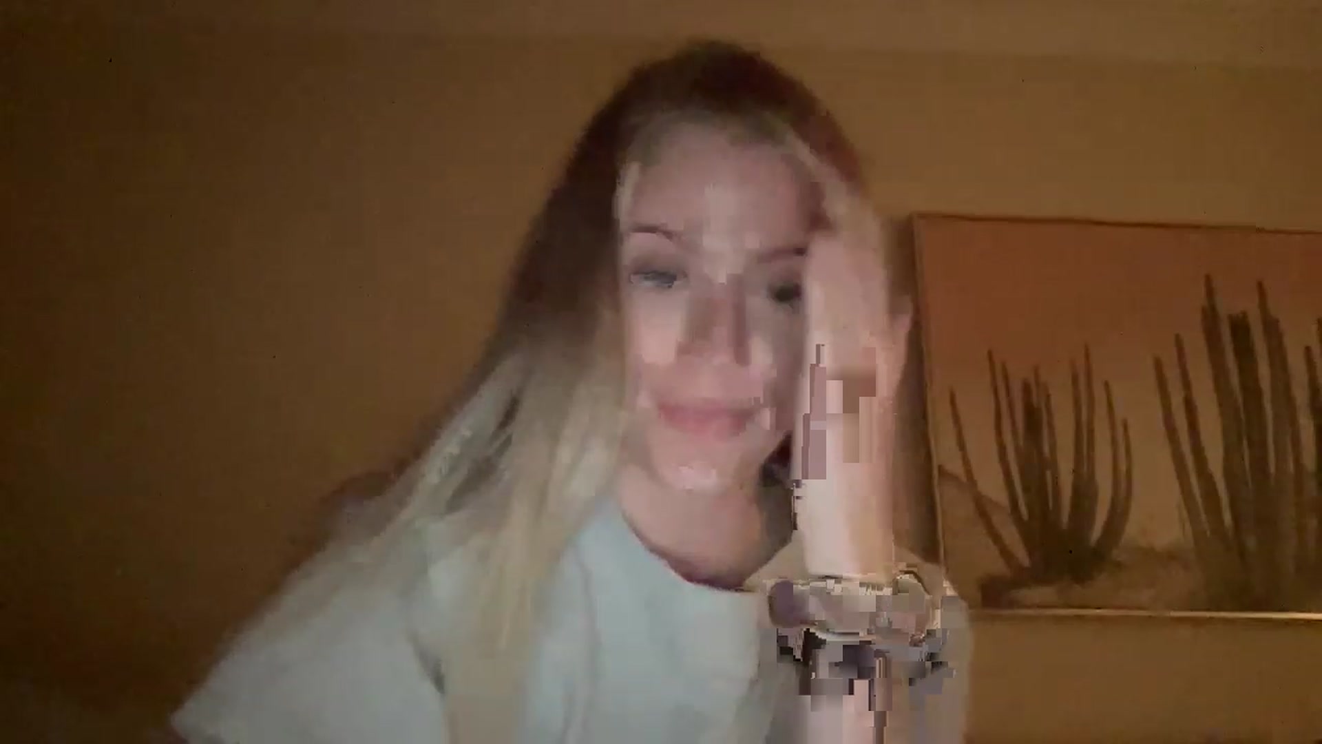 Gallery image thumbnail from casskitten's myfreecams stream on, 12/15/2022, 24:14 image 20 of 20