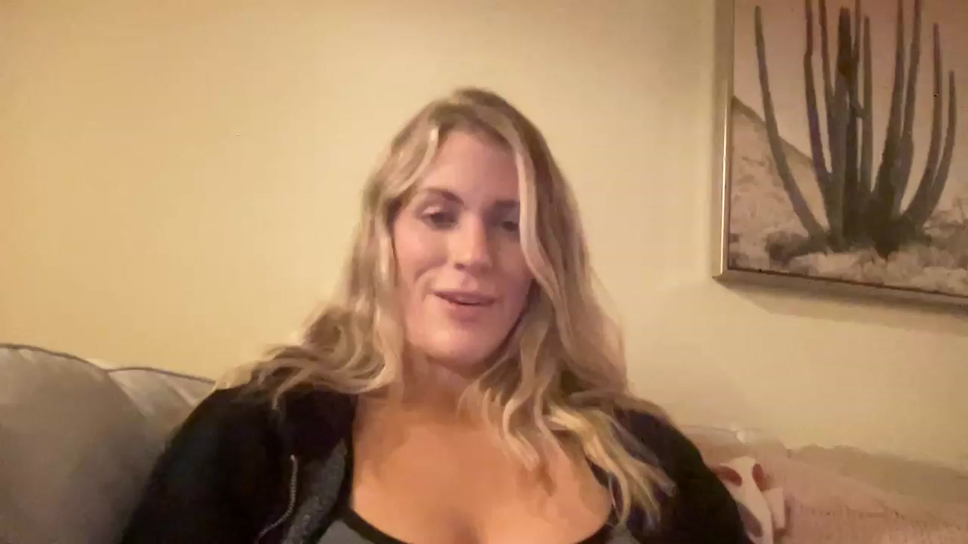 Gallery image thumbnail from casskitten's myfreecams stream on, 12/23/2022, 24:56 image 1 of 20