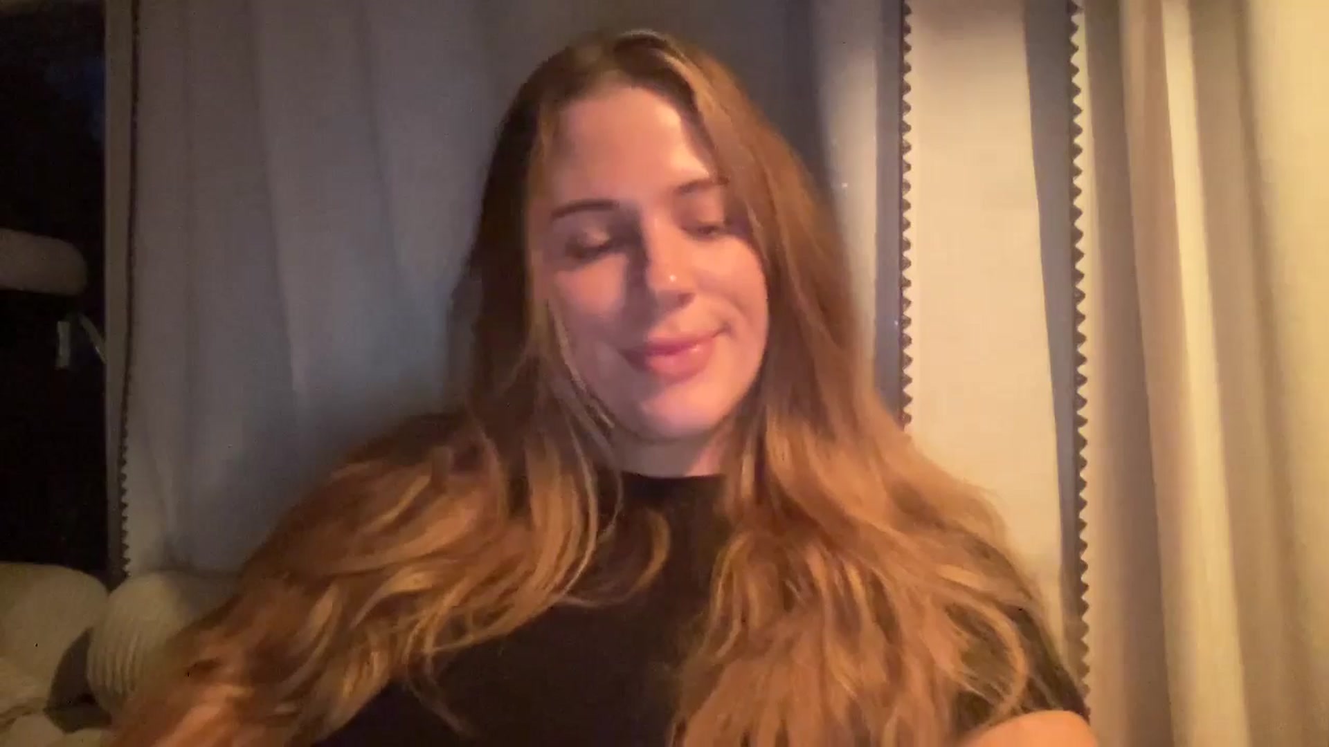 Gallery image thumbnail from casskitten's myfreecams stream on, 11/14/2025, 24:02 image 5 of 20