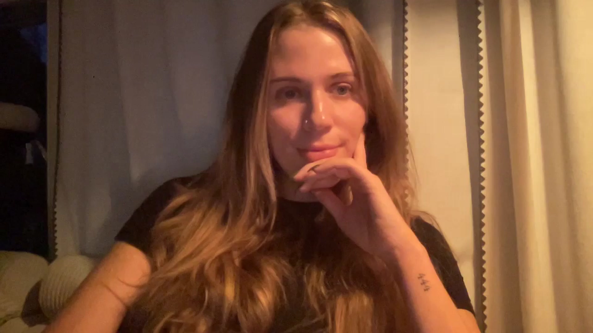 Gallery image thumbnail from casskitten's myfreecams stream on, 11/14/2025, 24:02 image 4 of 20