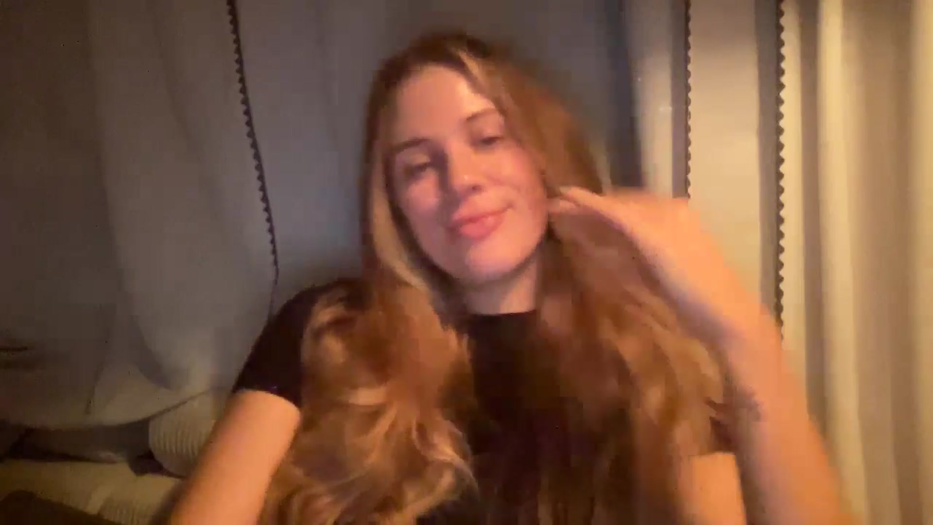 Gallery image thumbnail from casskitten's myfreecams stream on, 11/14/2025, 24:02 image 14 of 20