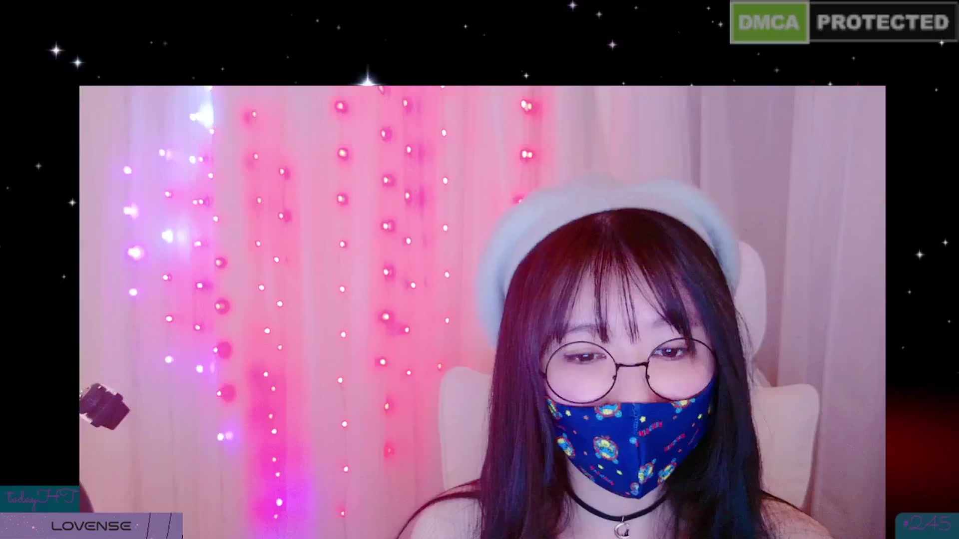 Gallery image thumbnail from cat____'s myfreecams stream on, 01/19/2025, 05:57 image 20 of 20