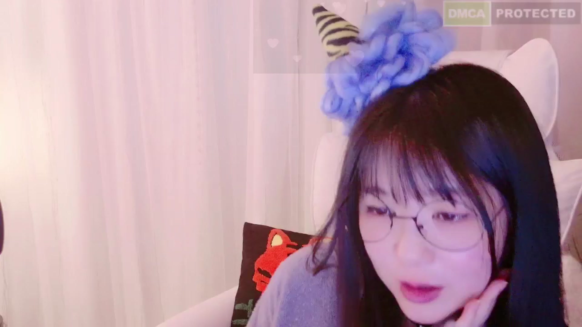 Gallery image thumbnail from cat____'s myfreecams stream on, 01/25/2025, 08:24 image 11 of 20