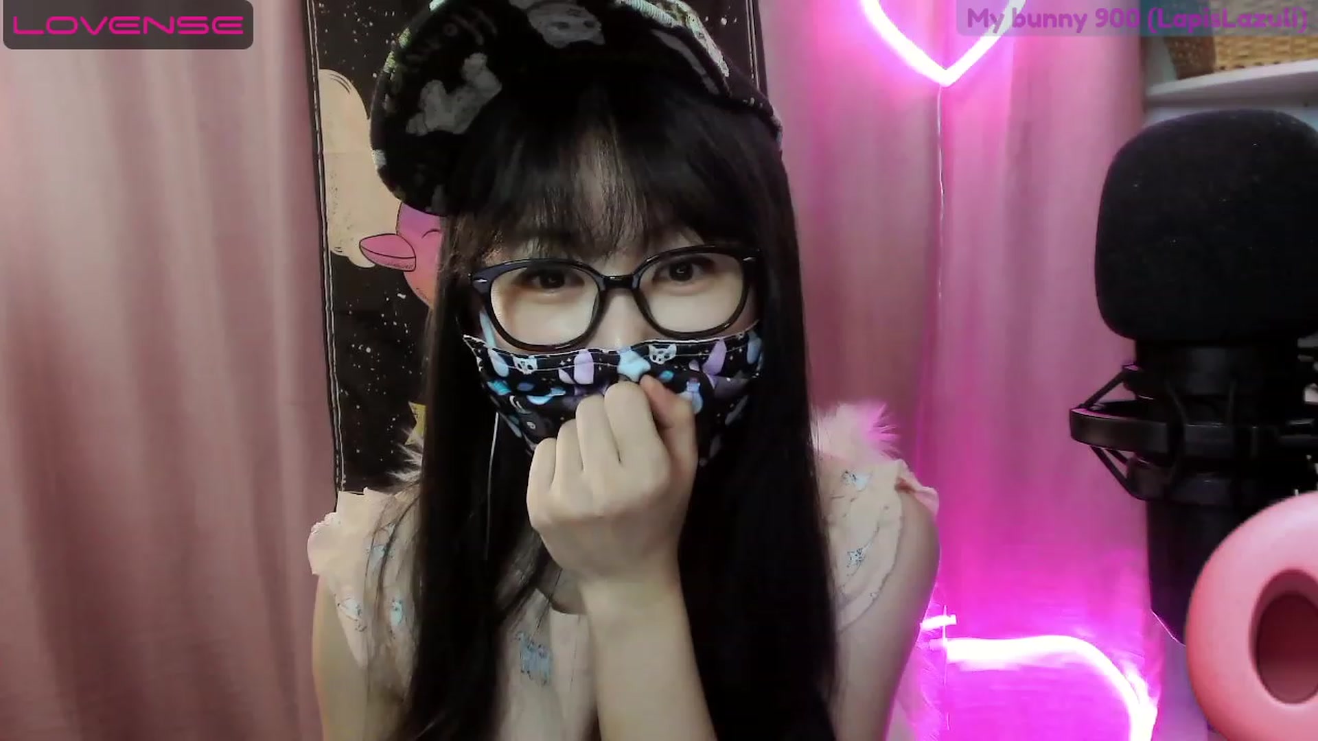 Gallery image thumbnail from cat______'s myfreecams stream on, 06/25/2023, 04:59 image 20 of 20