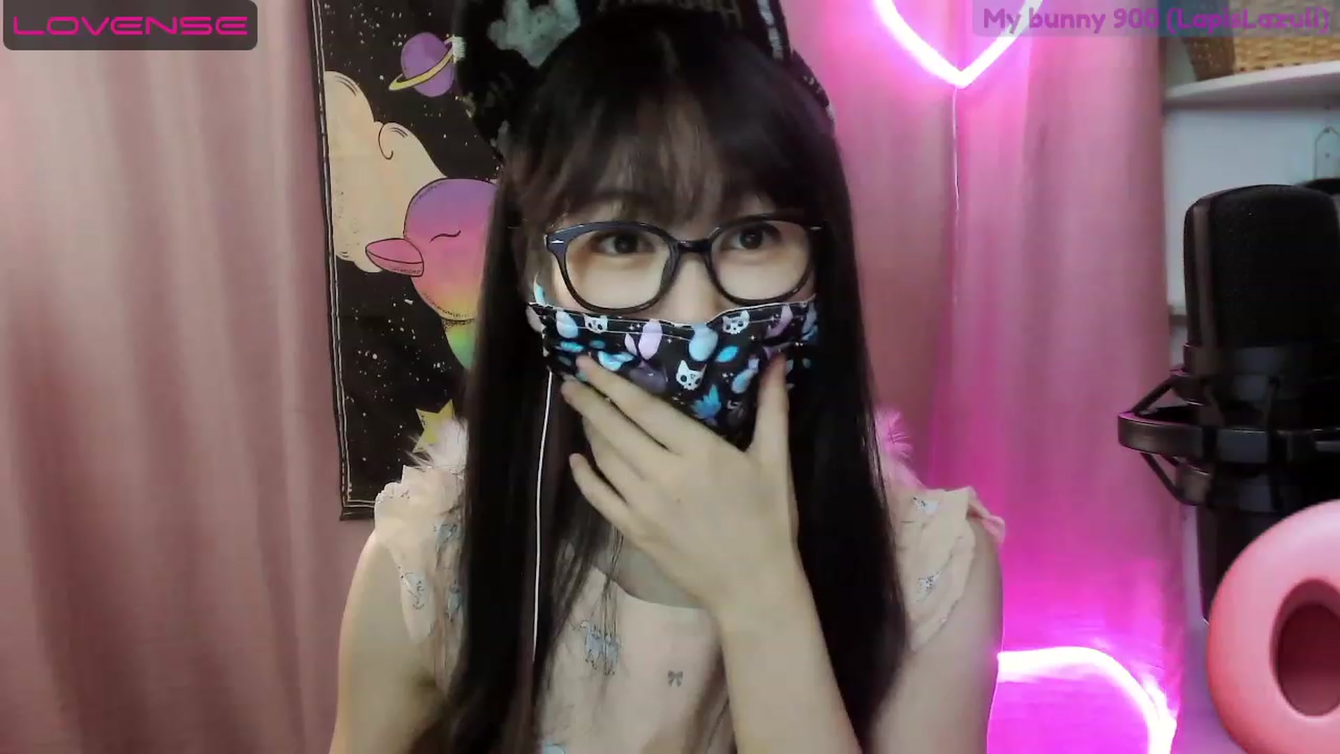 Gallery image thumbnail from cat______'s myfreecams stream on, 06/25/2023, 04:59 image 14 of 20
