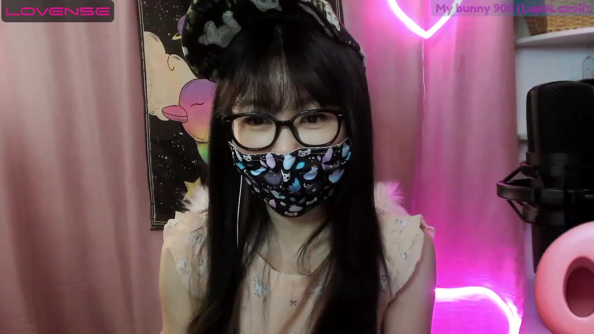 Gallery image thumbnail from cat______'s myfreecams stream on, 06/25/2023, 04:59 image 16 of 20