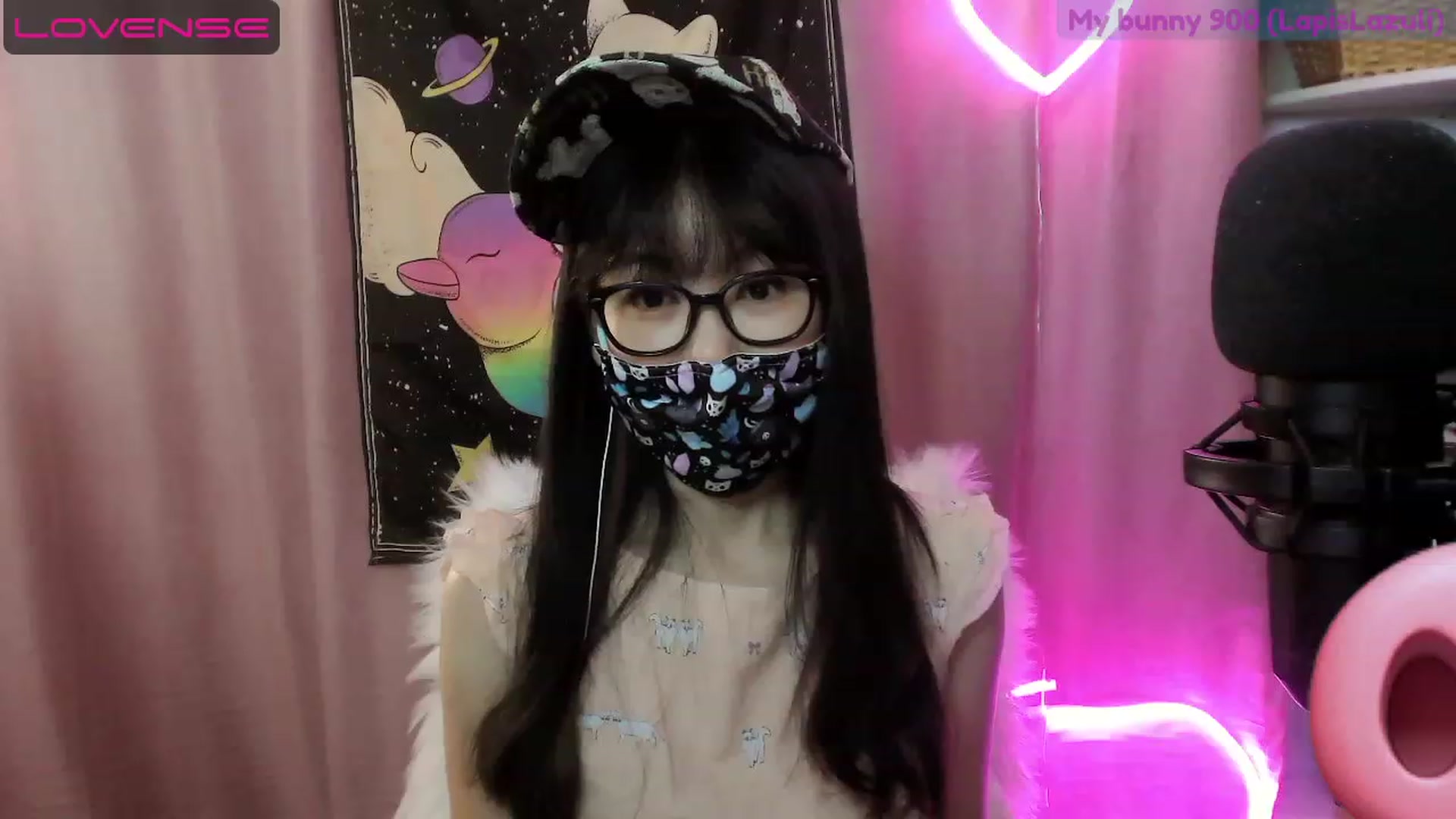 Gallery image thumbnail from cat______'s myfreecams stream on, 06/25/2023, 04:59 image 19 of 20