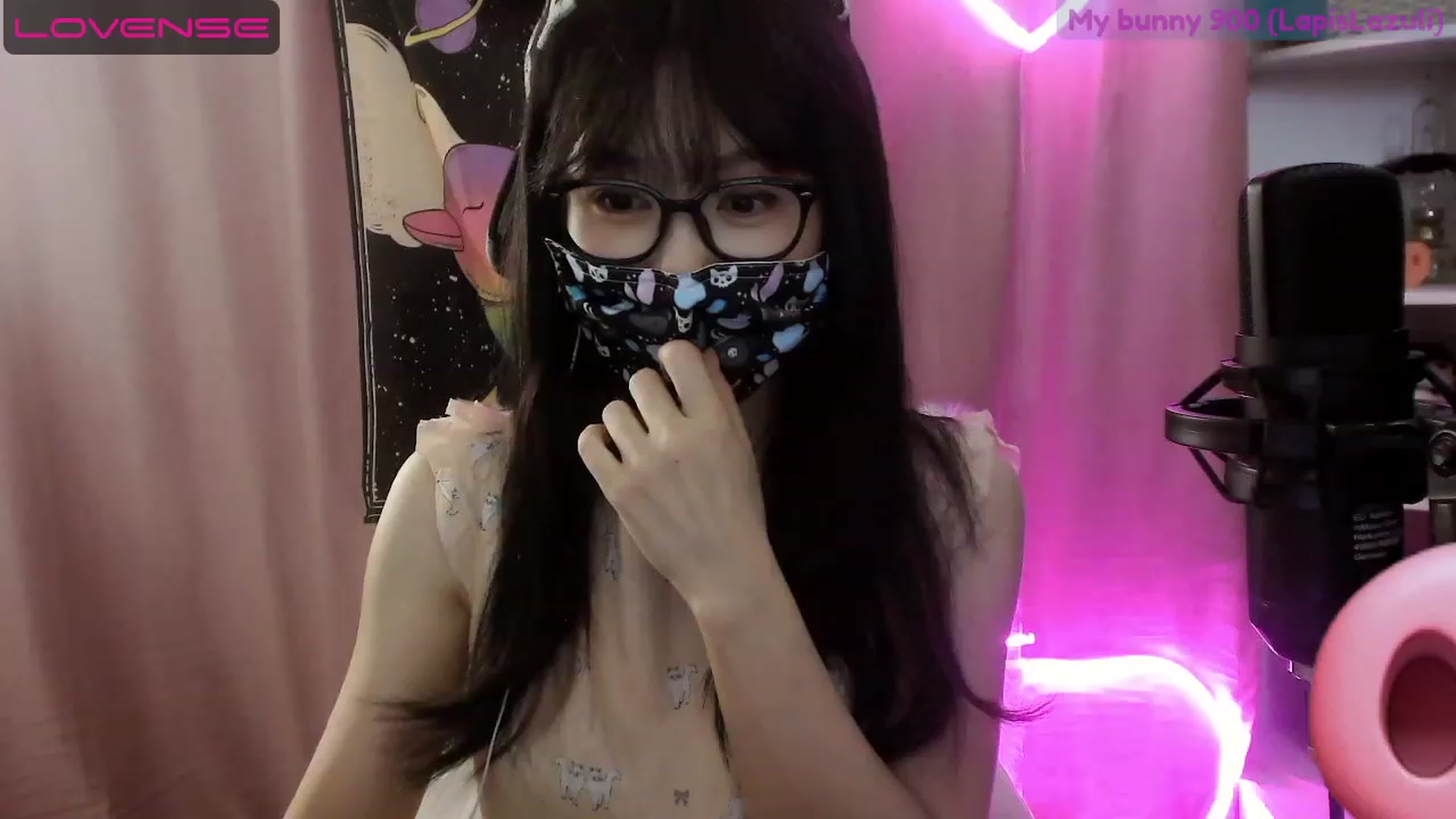 Gallery image thumbnail from cat______'s myfreecams stream on, 06/25/2023, 04:59 image 7 of 20