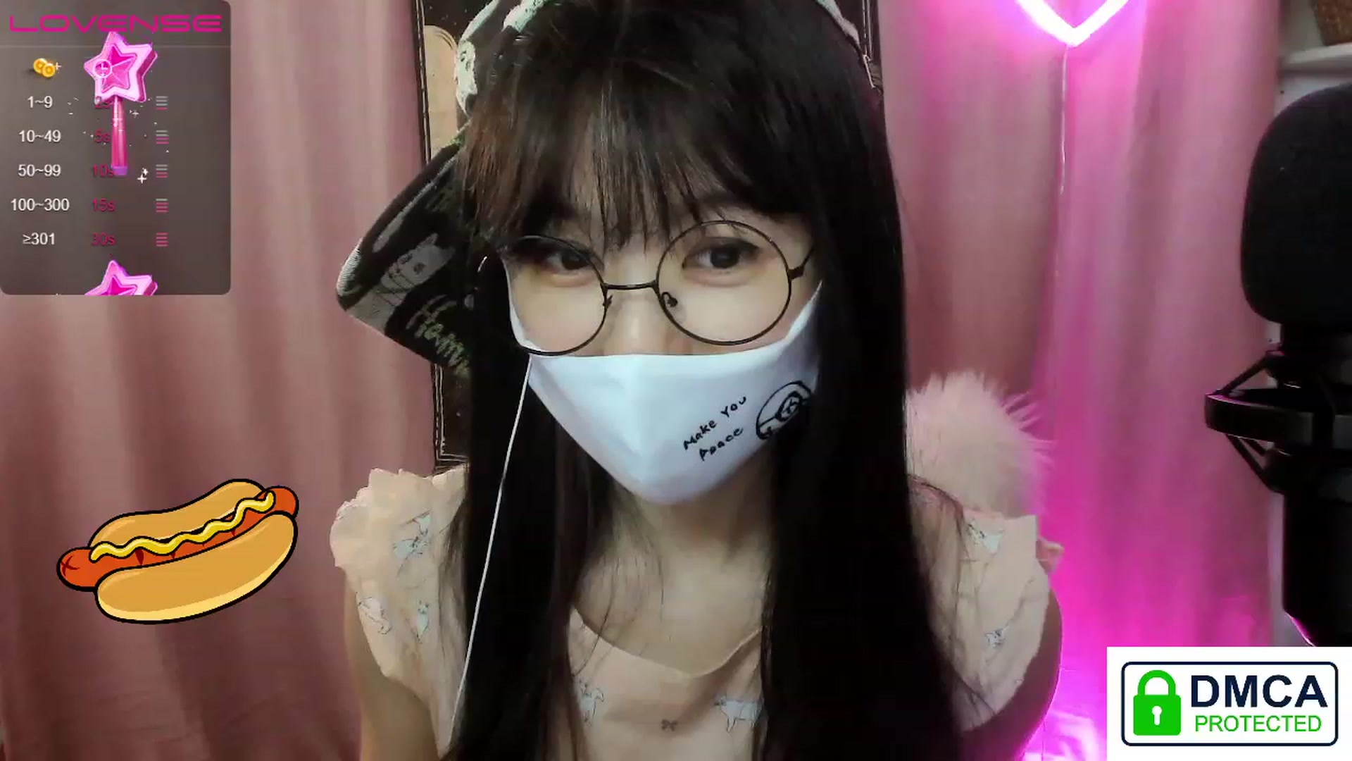 Gallery image thumbnail from cat______'s myfreecams stream on, 06/25/2023, 07:25 image 11 of 20