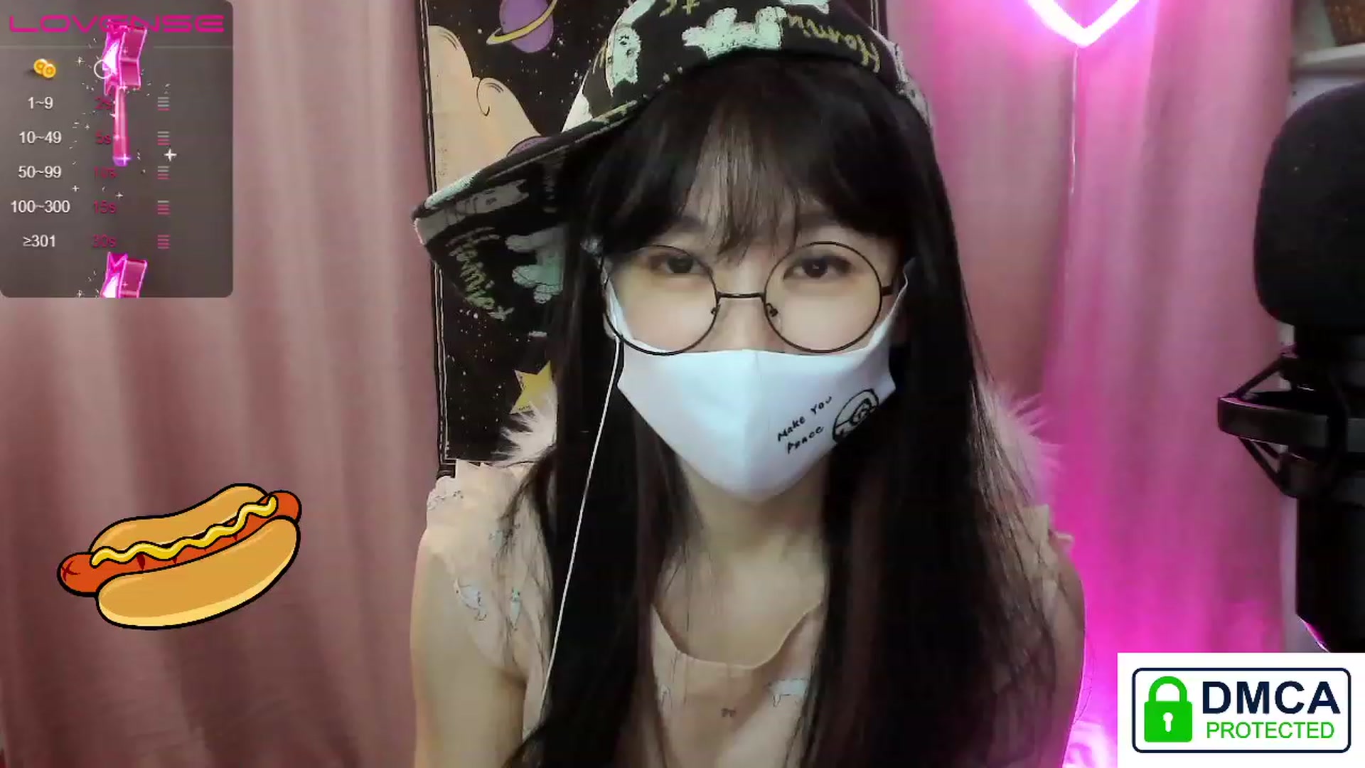 Gallery image thumbnail from cat______'s myfreecams stream on, 06/25/2023, 07:25 image 12 of 20