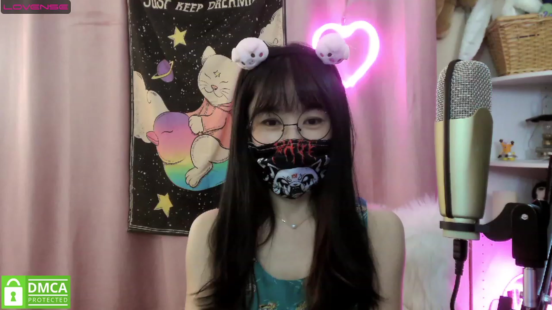 Gallery image thumbnail from cat______'s myfreecams stream on, 07/02/2023, 06:17 image 11 of 20