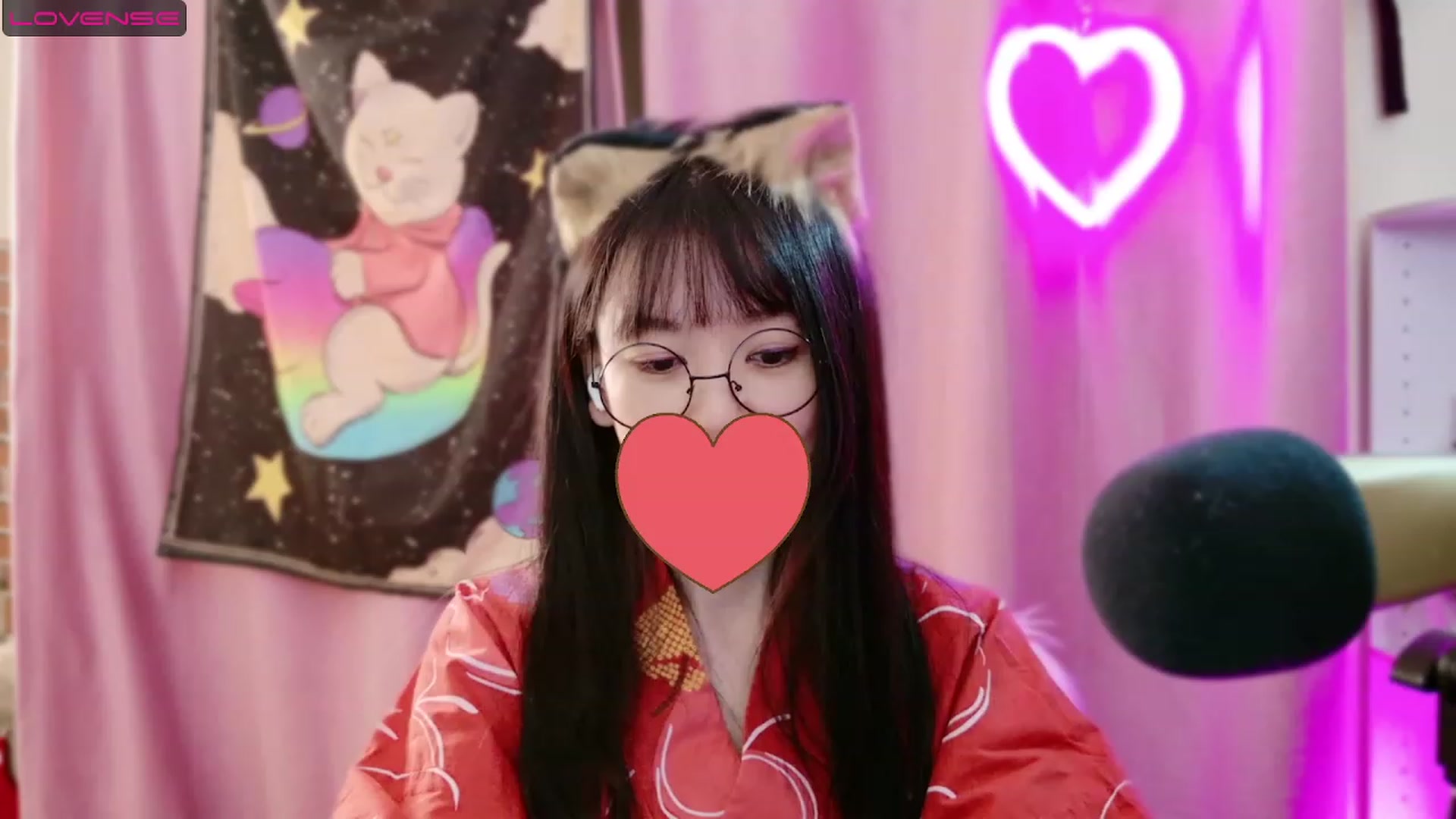 Gallery image thumbnail from cat______'s myfreecams stream on, 07/09/2023, 07:11 image 12 of 20