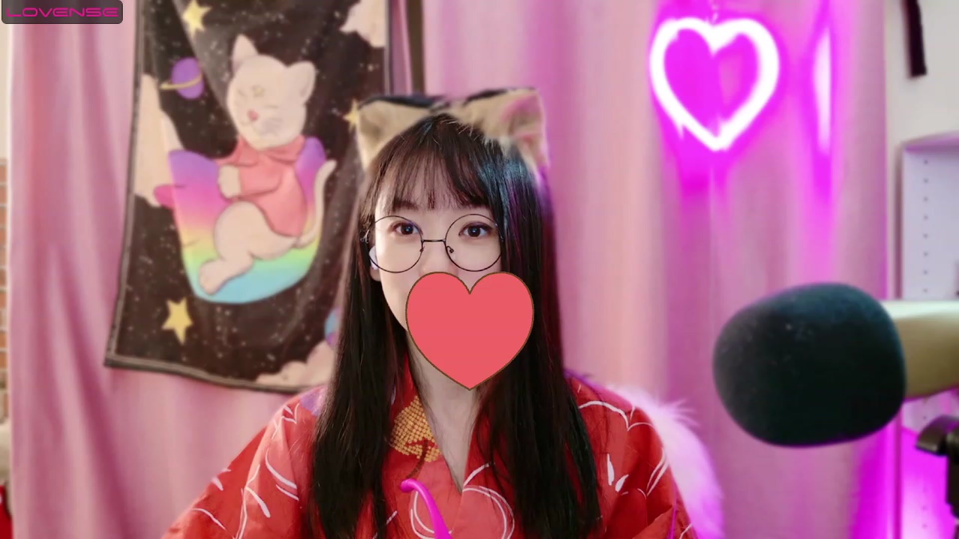 Gallery image thumbnail from cat______'s myfreecams stream on, 07/09/2023, 07:11 image 11 of 20