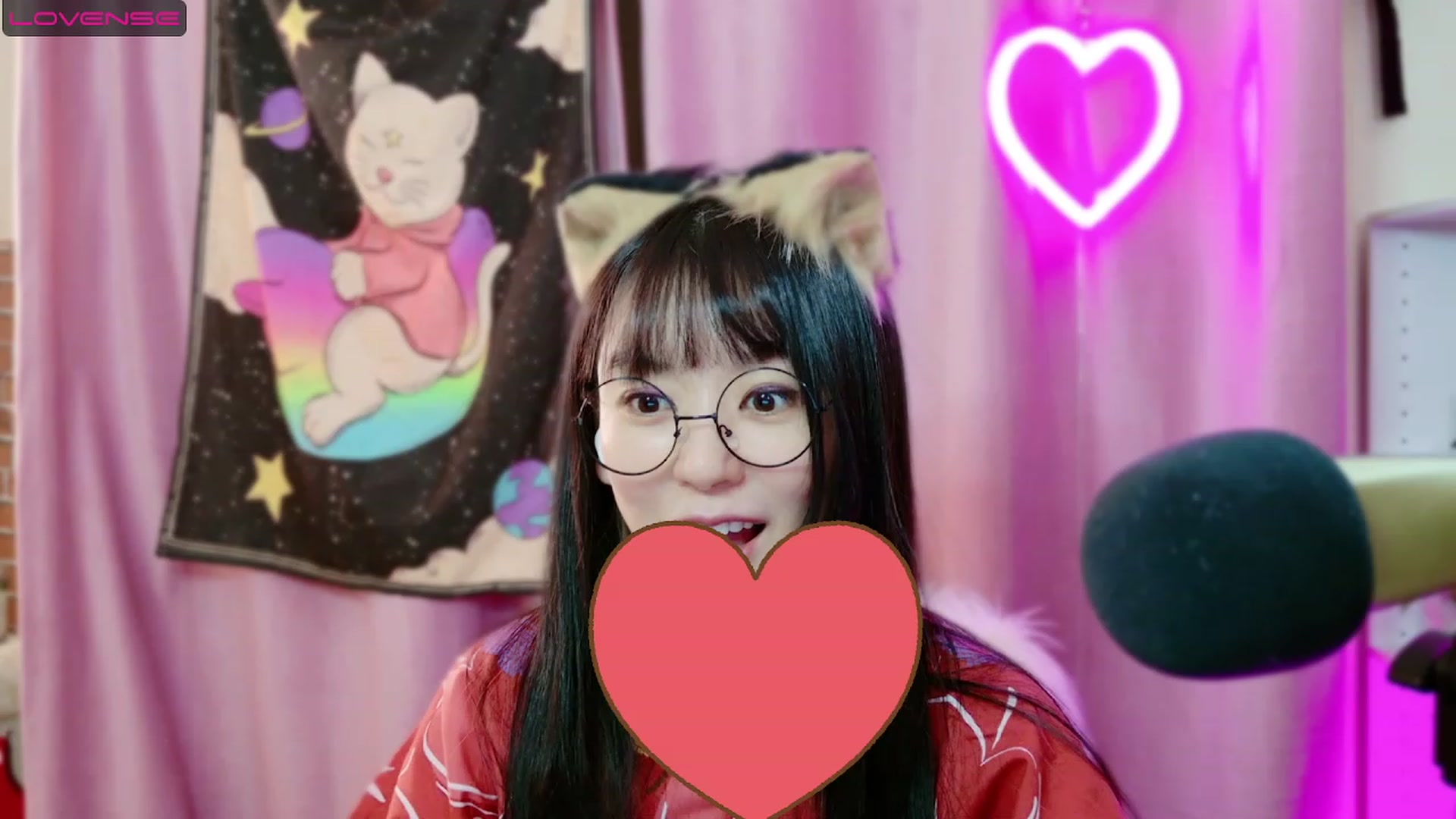Gallery image thumbnail from cat______'s myfreecams stream on, 07/09/2023, 07:11 image 18 of 20