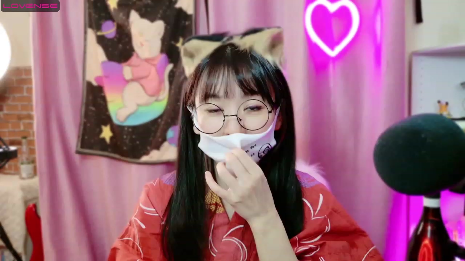 Gallery image thumbnail from cat______'s myfreecams stream on, 07/09/2023, 07:24 image 15 of 20