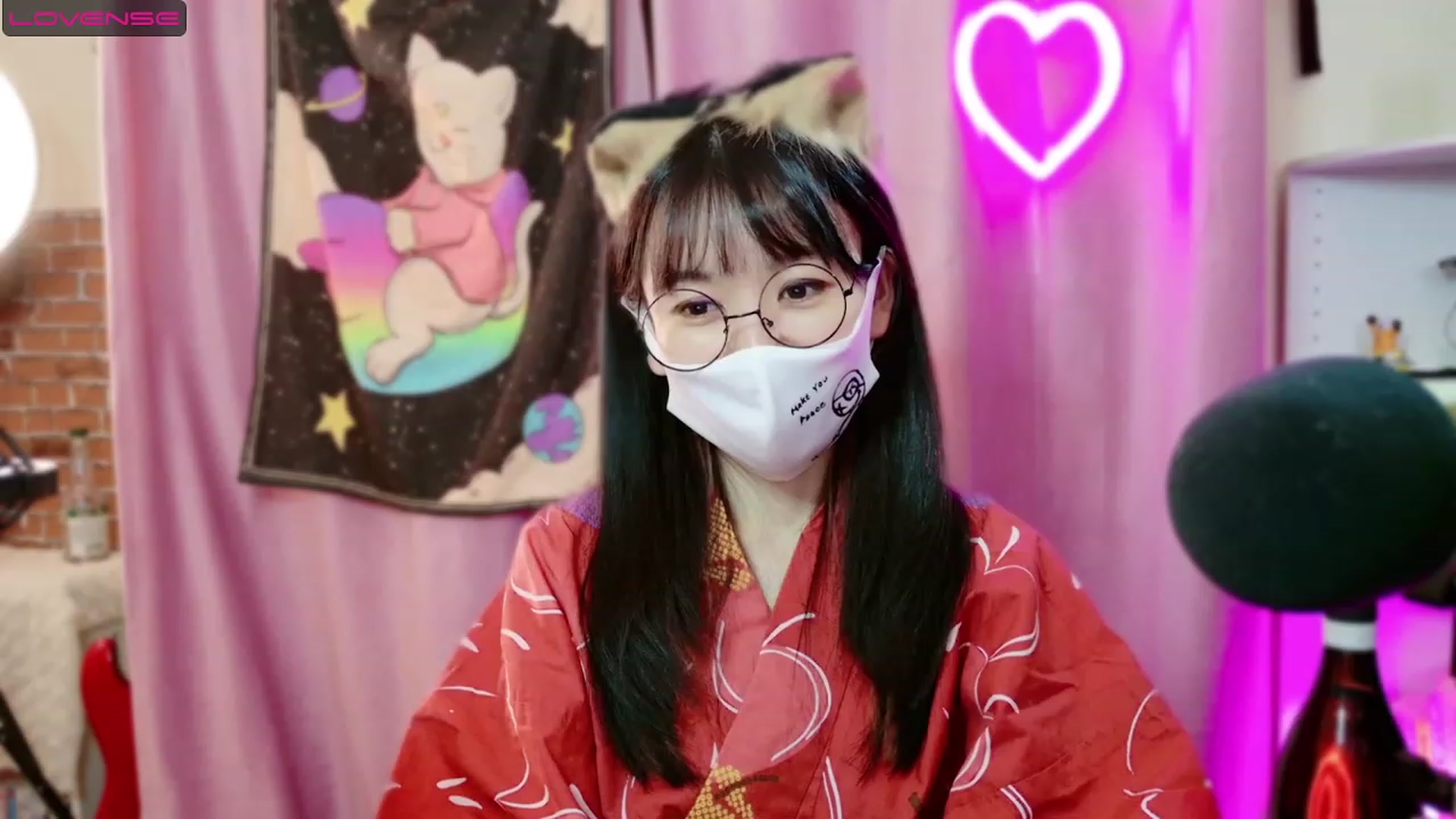Gallery image thumbnail from cat______'s myfreecams stream on, 07/09/2023, 07:24 image 13 of 20