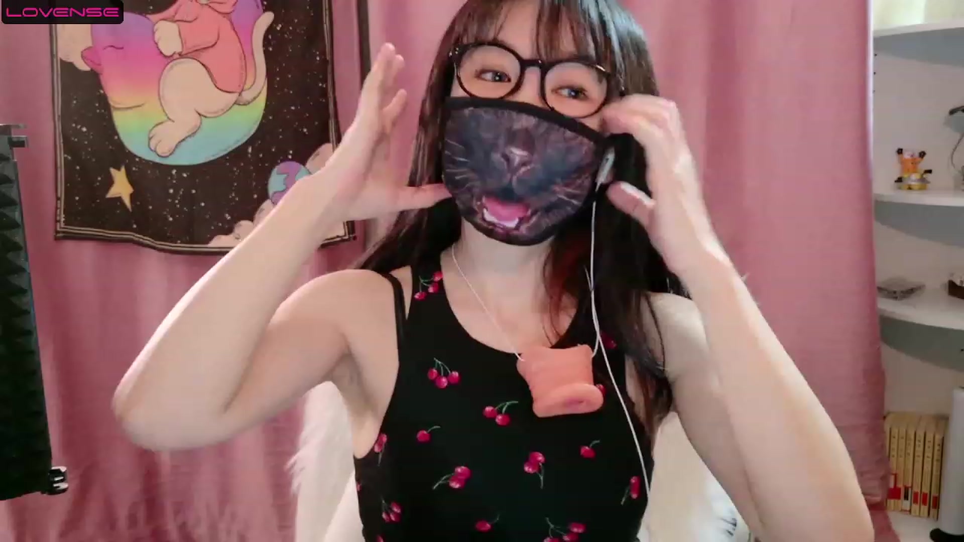Gallery image thumbnail from cat______'s myfreecams stream on, 07/30/2023, 06:43 image 15 of 20