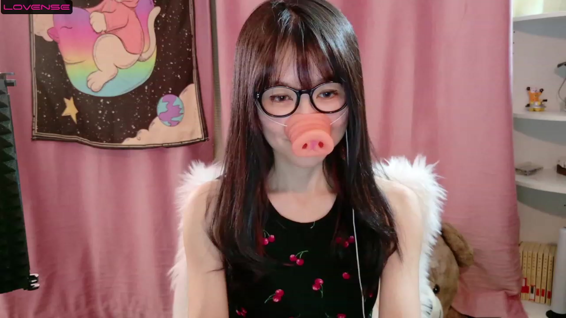 Gallery image thumbnail from cat______'s myfreecams stream on, 07/30/2023, 06:43 image 10 of 20