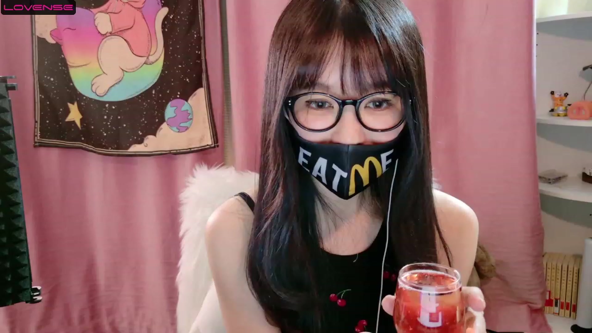 Gallery image thumbnail from cat______'s myfreecams stream on, 07/30/2023, 06:43 image 5 of 20