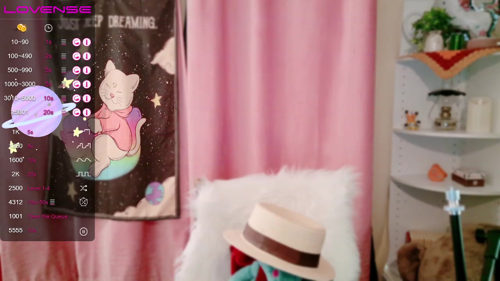 Gallery image thumbnail from cat______'s myfreecams stream on, 08/06/2023, 06:32 image 10 of 20