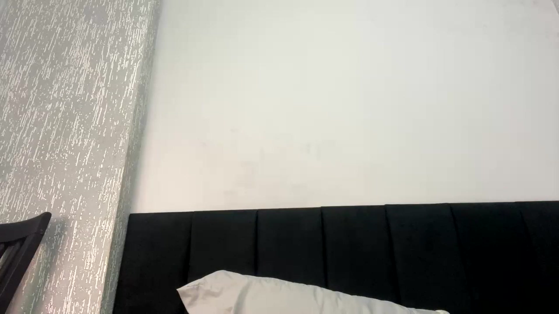 Gallery image thumbnail from cateyes1's myfreecams stream on, 01/23/2024, 24:24 image 19 of 20