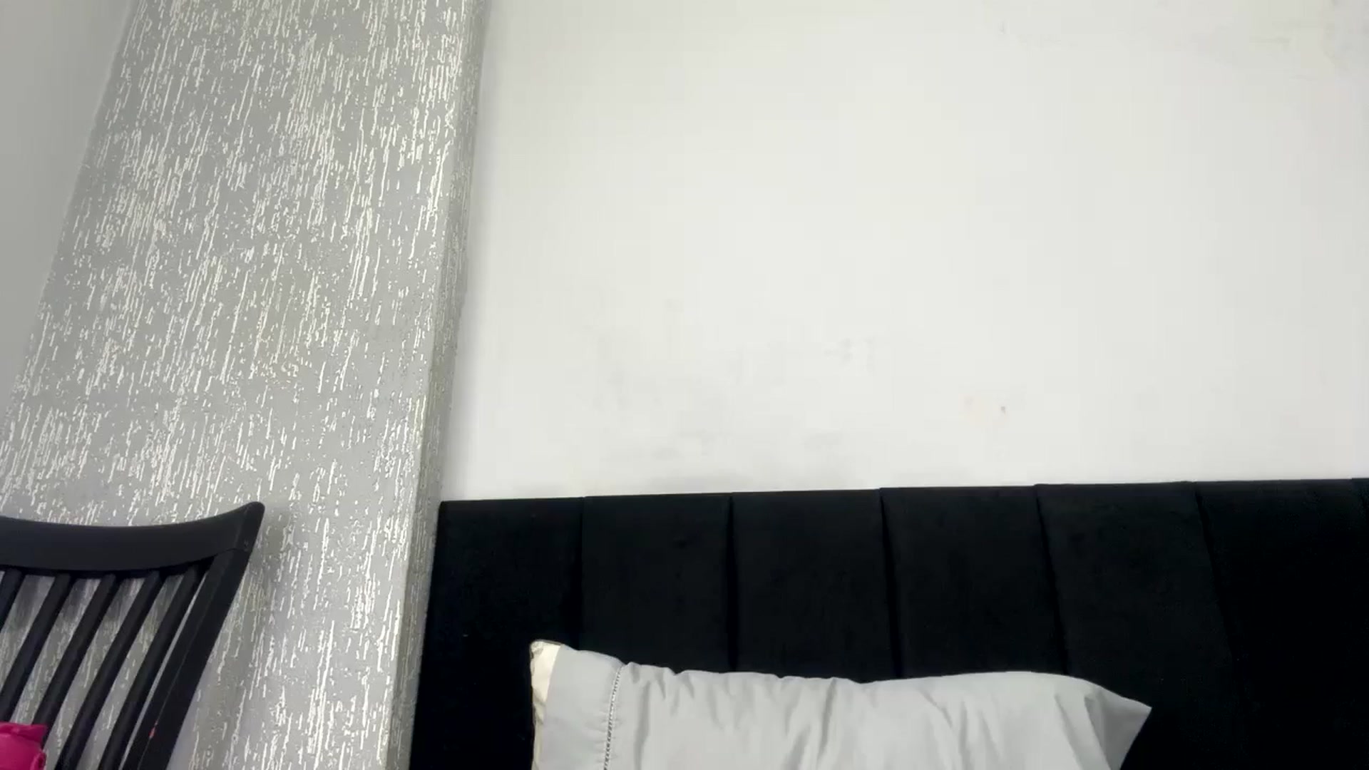 Gallery image thumbnail from cateyes1's myfreecams stream on, 02/24/2024, 20:44 image 17 of 20
