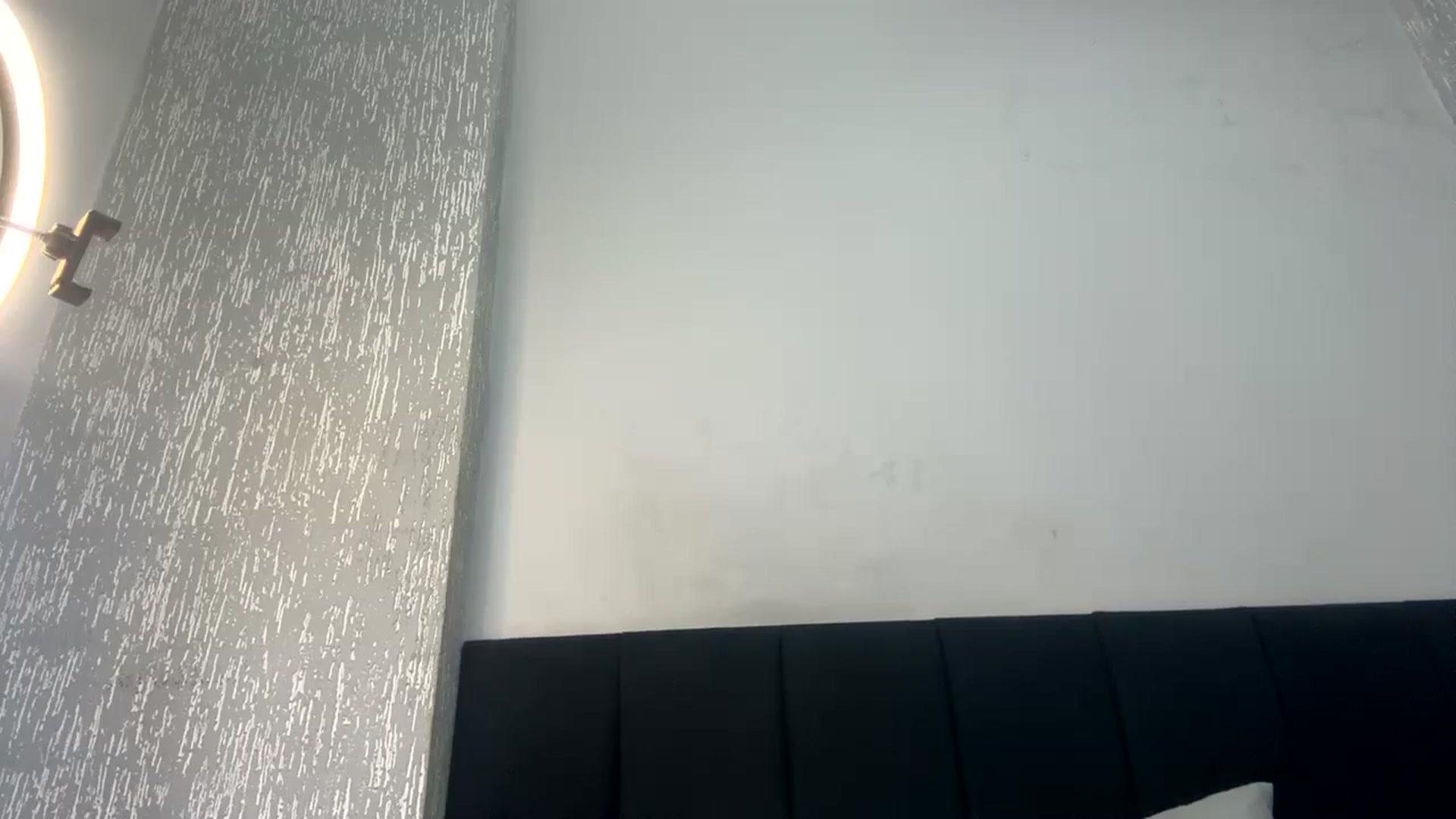 Gallery image thumbnail from cateyes1's myfreecams stream on, 04/11/2024, 01:02 image 8 of 20