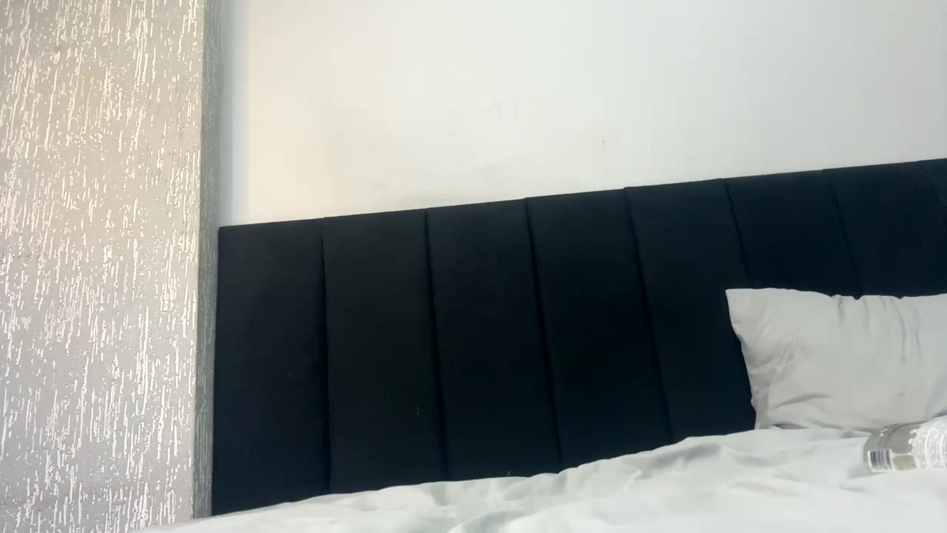 Gallery image thumbnail from cateyes1's myfreecams stream on, 04/11/2024, 01:02 image 2 of 20