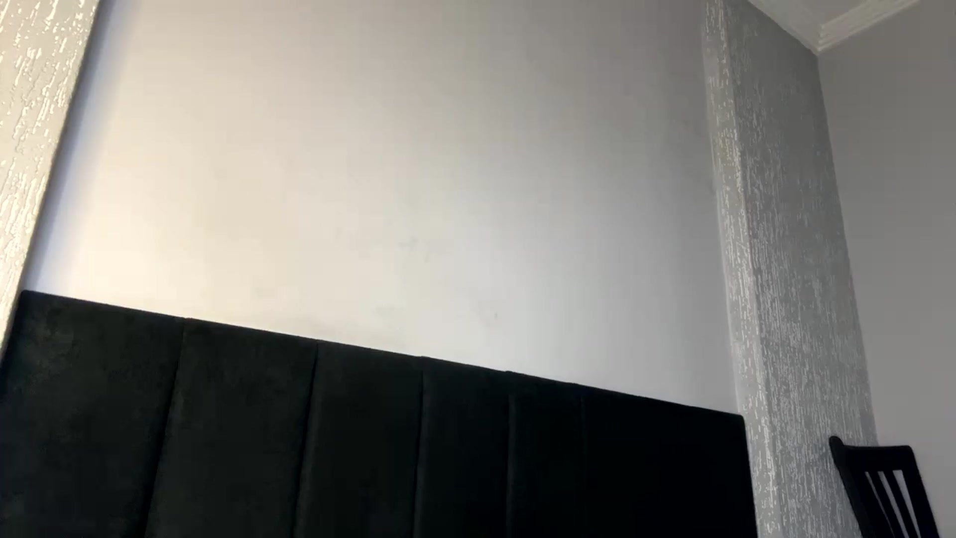 Gallery image thumbnail from cateyes1's myfreecams stream on, 05/09/2024, 24:06 image 11 of 20