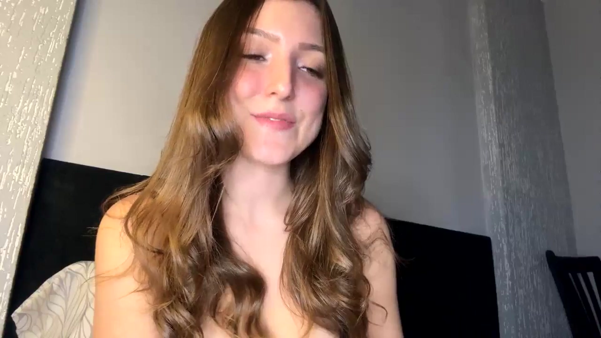 Gallery image thumbnail from cateyes1's myfreecams stream on, 05/09/2024, 24:42 image 18 of 20