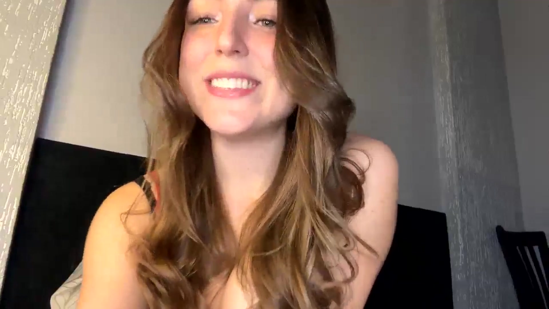 Gallery image thumbnail from cateyes1's myfreecams stream on, 05/09/2024, 24:42 image 5 of 20